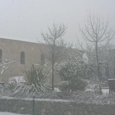 Eglise sous la neige